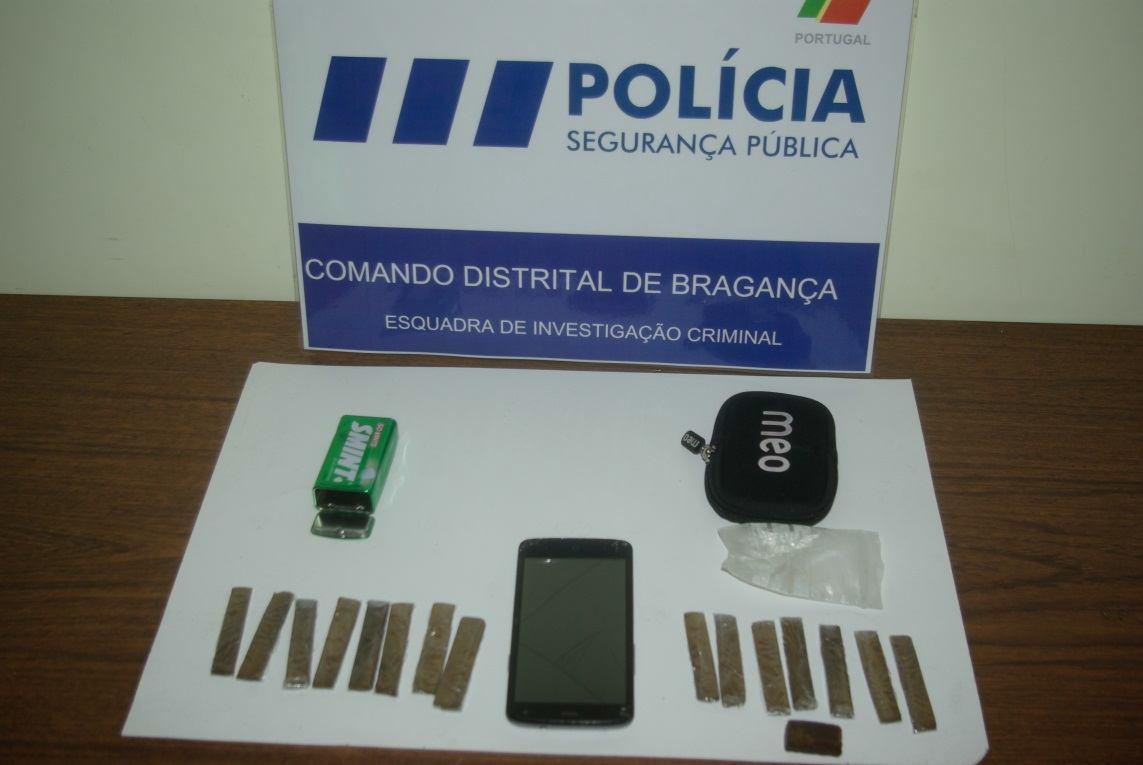 Detido por suspeita de tráfico de estupefaciente junto a escola de Bragança