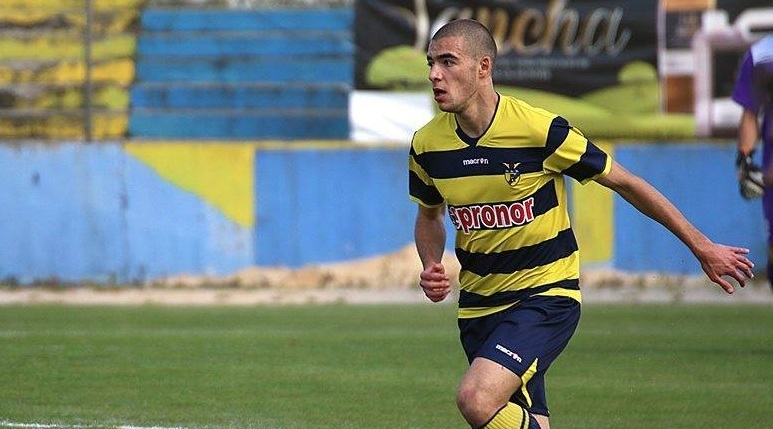 Zé Carlos vai parar cerca de um mês