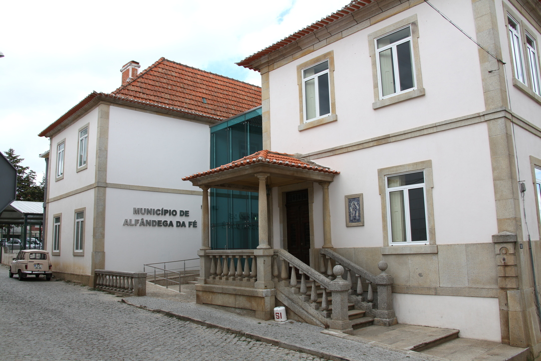 Autarca de Alfândega da Fé considera que transparência municipal garante bom funcionamento da democracia