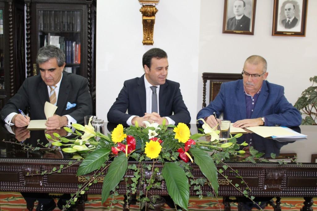 Reclusos de Bragança vão ajudar Santa Casa a recuperar edifícios e a instituição vai disponibilizar-lhes cuidados de saúde e alojamento