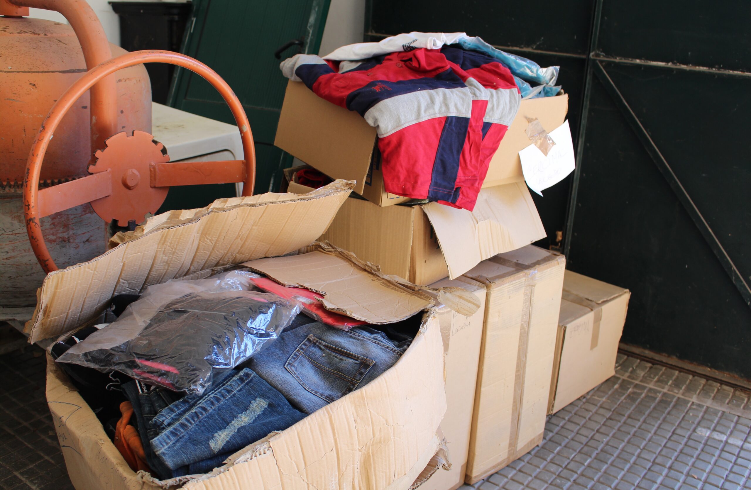 GNR entrega roupa e calçado a instituições de solidariedade do distrito de Bragança