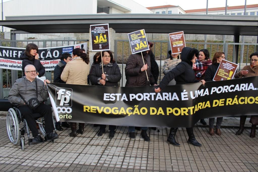 Greve dos assistentes operacionais levou ao encerramento da Escola Secundária Emídio Garcia e do Centro Escolar da Sé