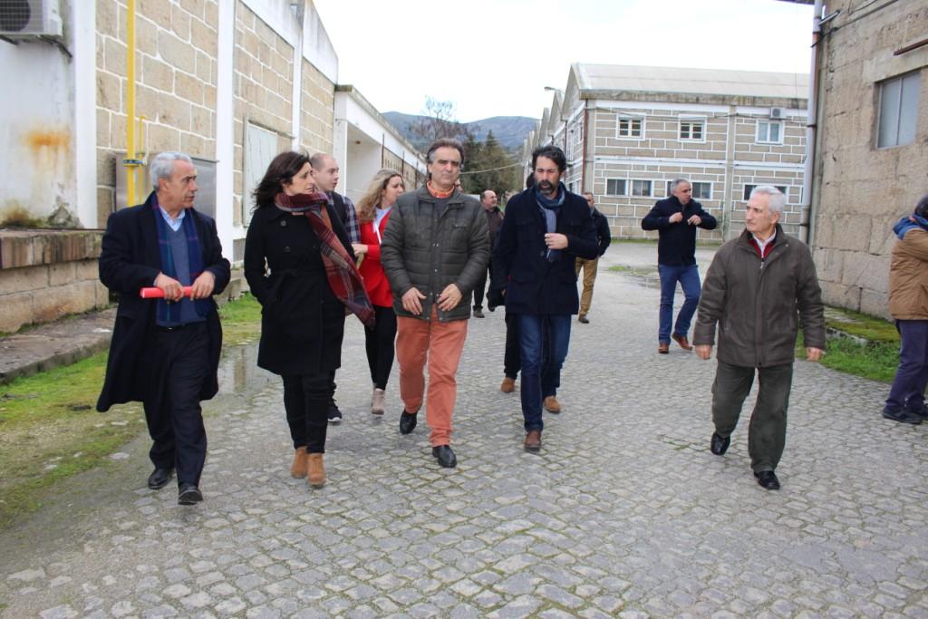 Socialistas defendem a valorização do Complexo do Cachão para atrair turistas e criar emprego