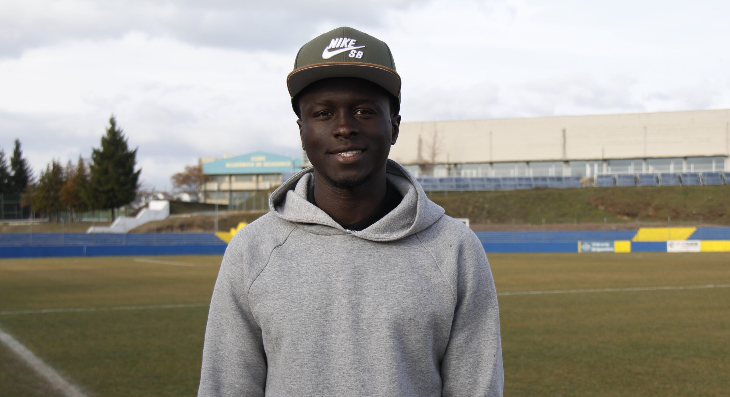 Goleador do GDB concentrado na manutenção