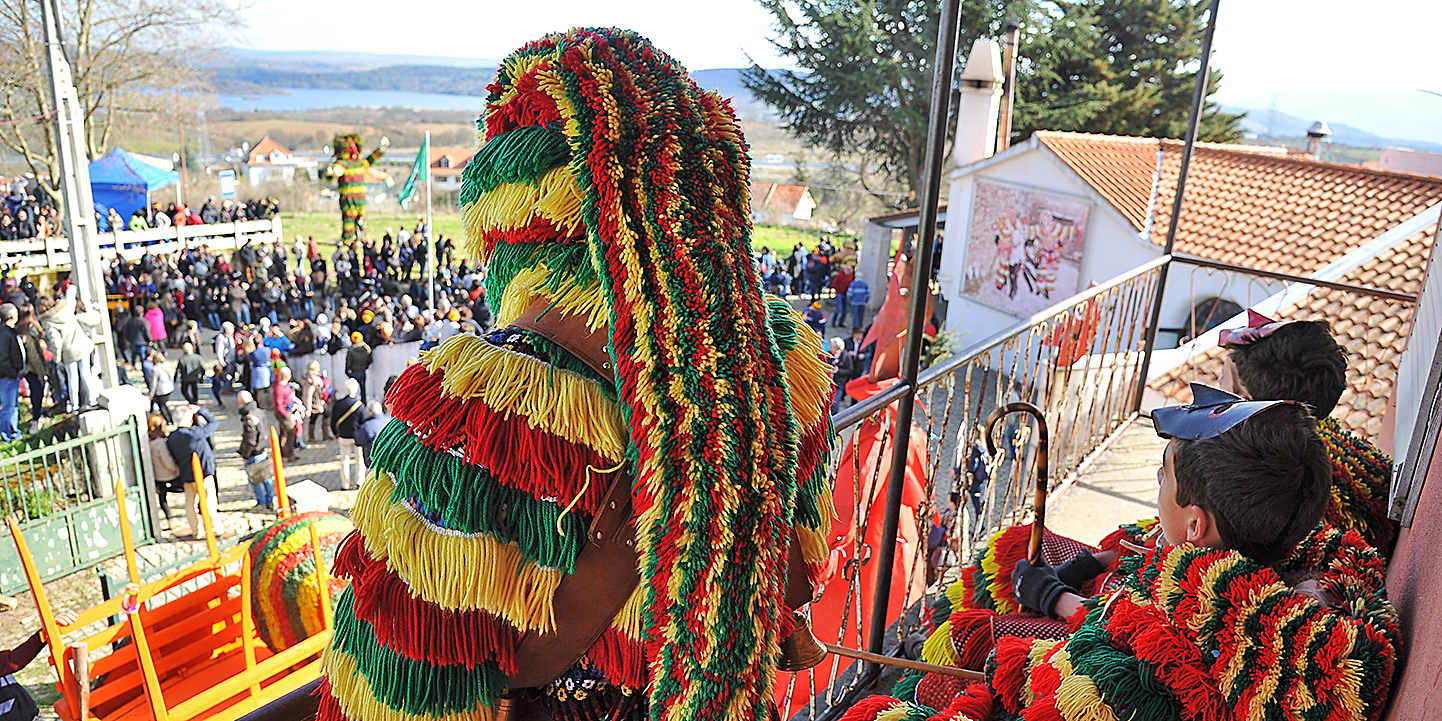 Carnaval mais genuíno de Portugal atrai multidões a Bragança e Macedo DE cAVALEIROS