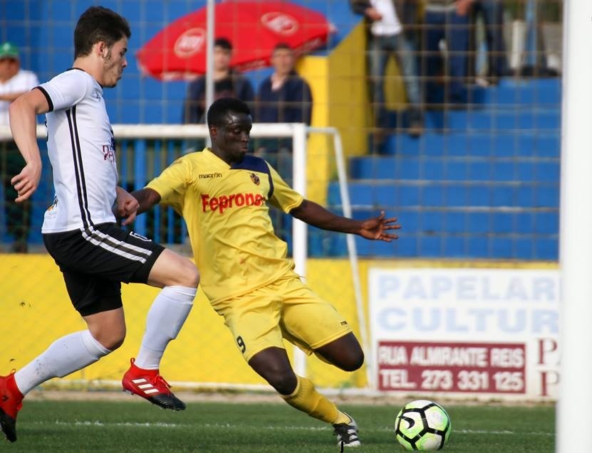 “Tem qualidades que não encontramos em todos os jogadores nem em todos os pontas de lança”