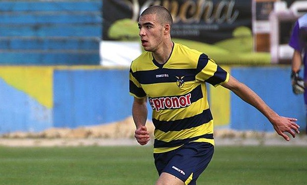 Zé Carlos no onze inicial frente ao G.D.Moncorvo