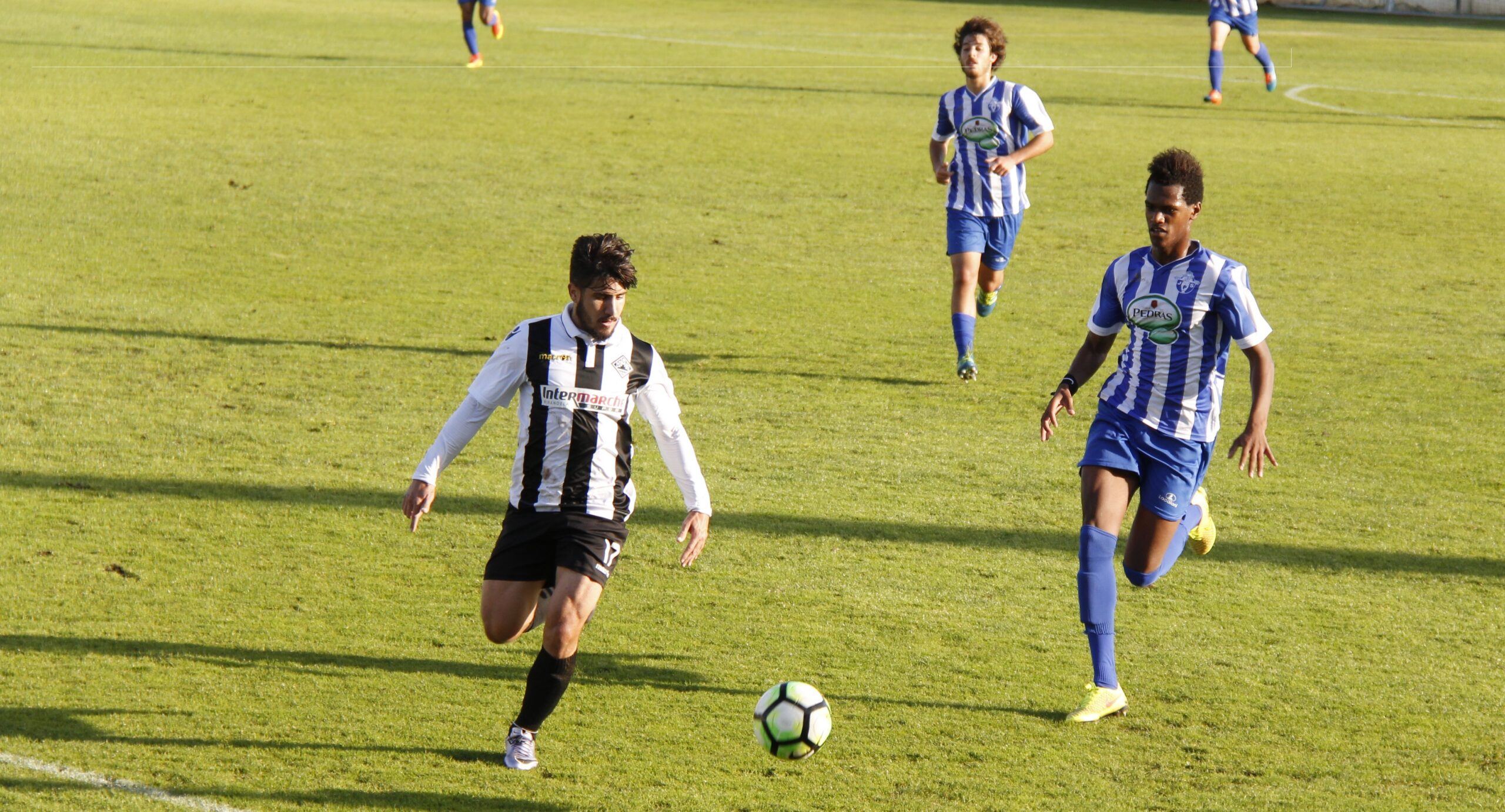 Dérbi transmontano dá empate