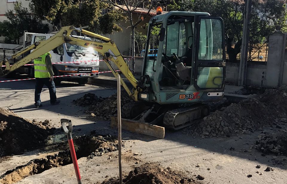 Obras de renovação da rede de água em Torre de Dona Chama no concelho de Mirandela
