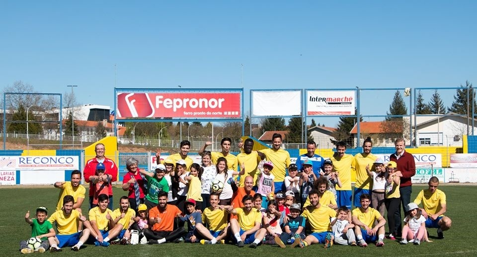 Alunos do 4º ano da Escola Básica do Campo Redondo participaram no treino do GDB