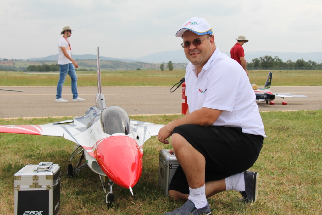 Festival de Aeromodelismo de Bragança reuniu os melhores pilotos da Europa