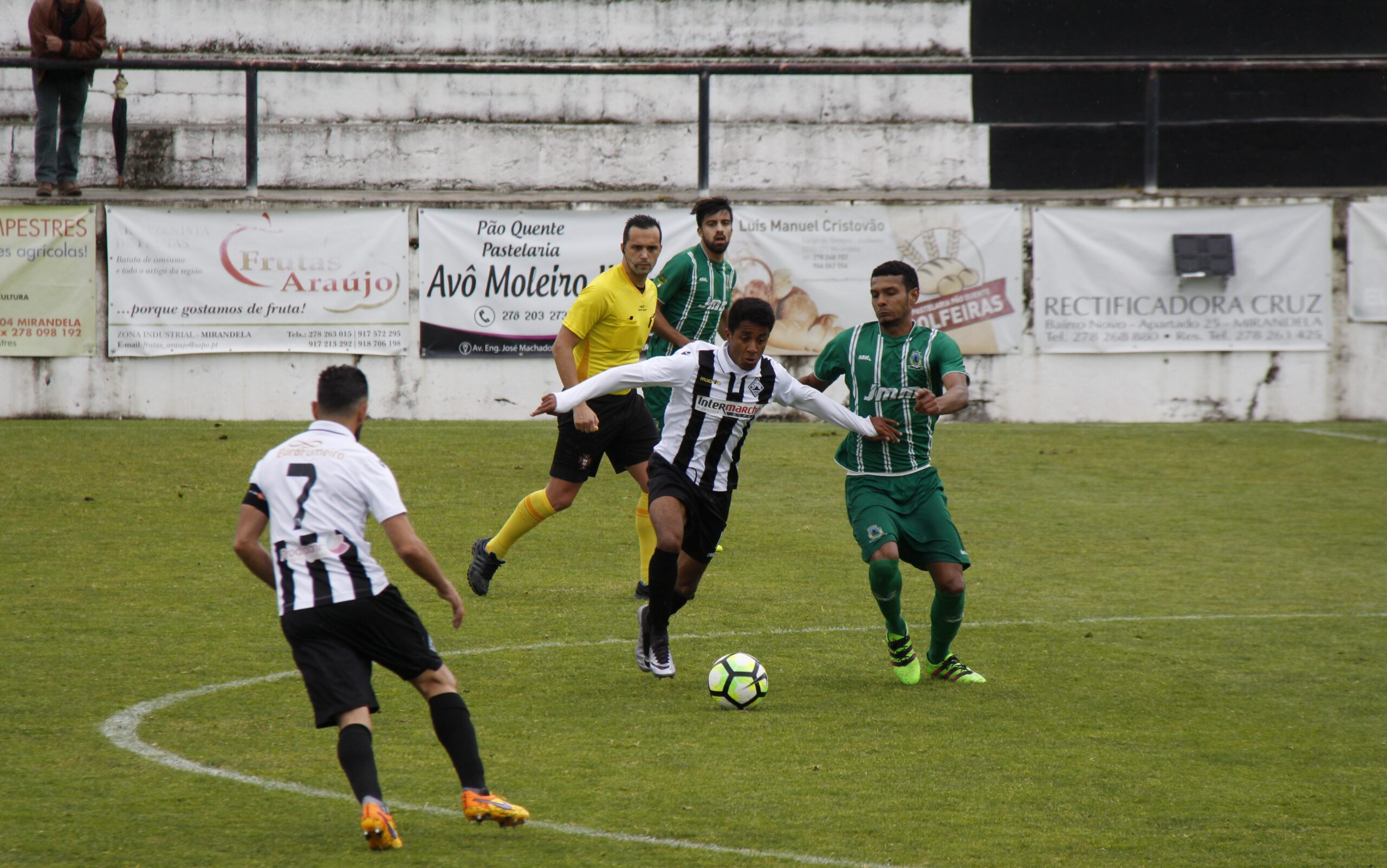 Mirandela – Carapinheirense com entrada gratuita