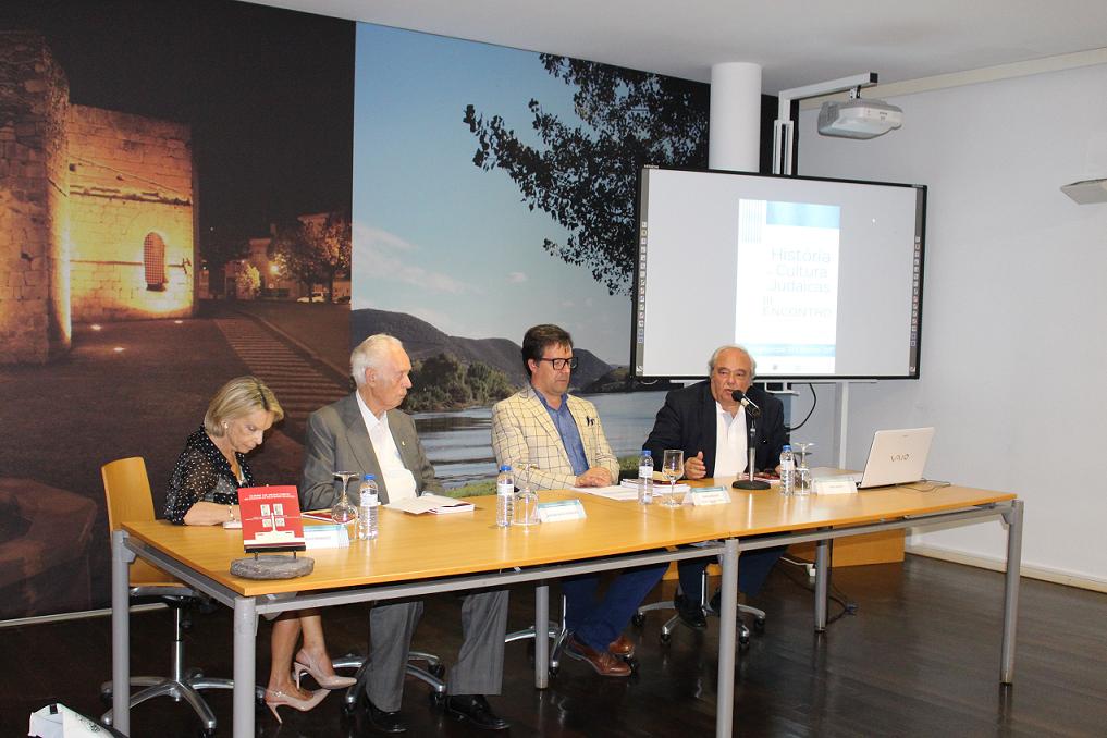 Torre de Moncorvo homenageia Adriano Vasco Rodrigues nos III Encontro de Cultura Judaica