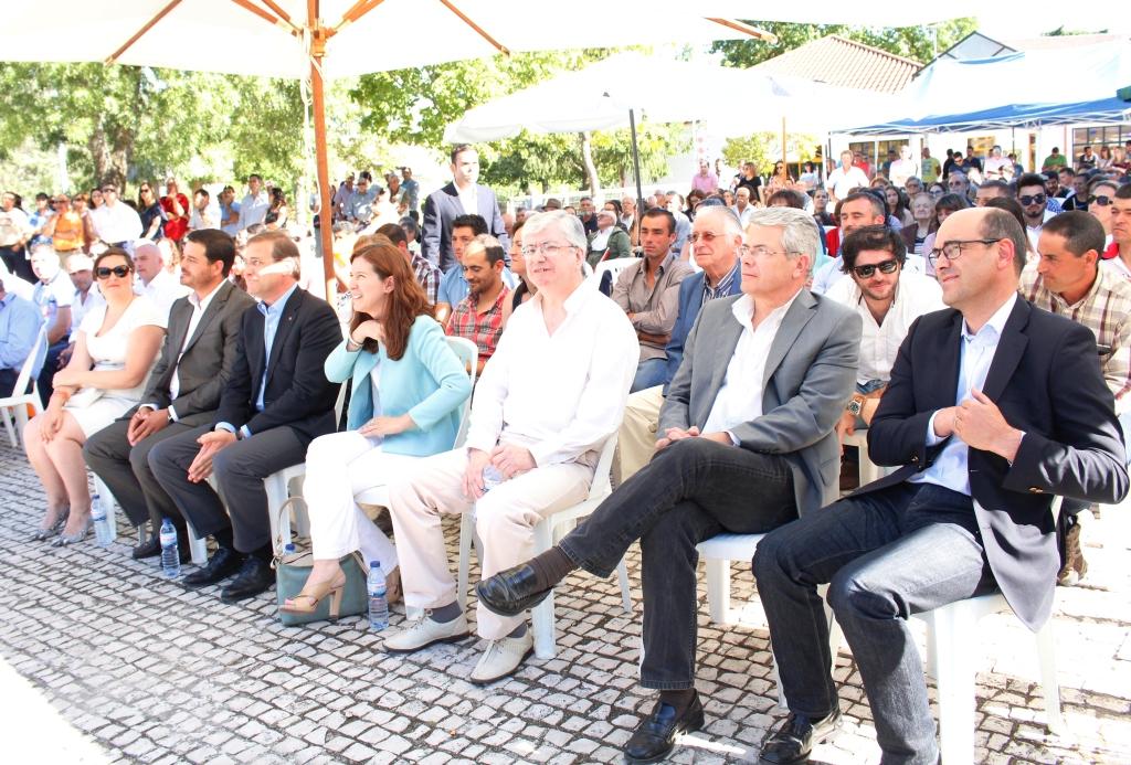 Vítor Bebiano traça como prioridades investimento, acção social e reorganização da câmara de Alfândega
