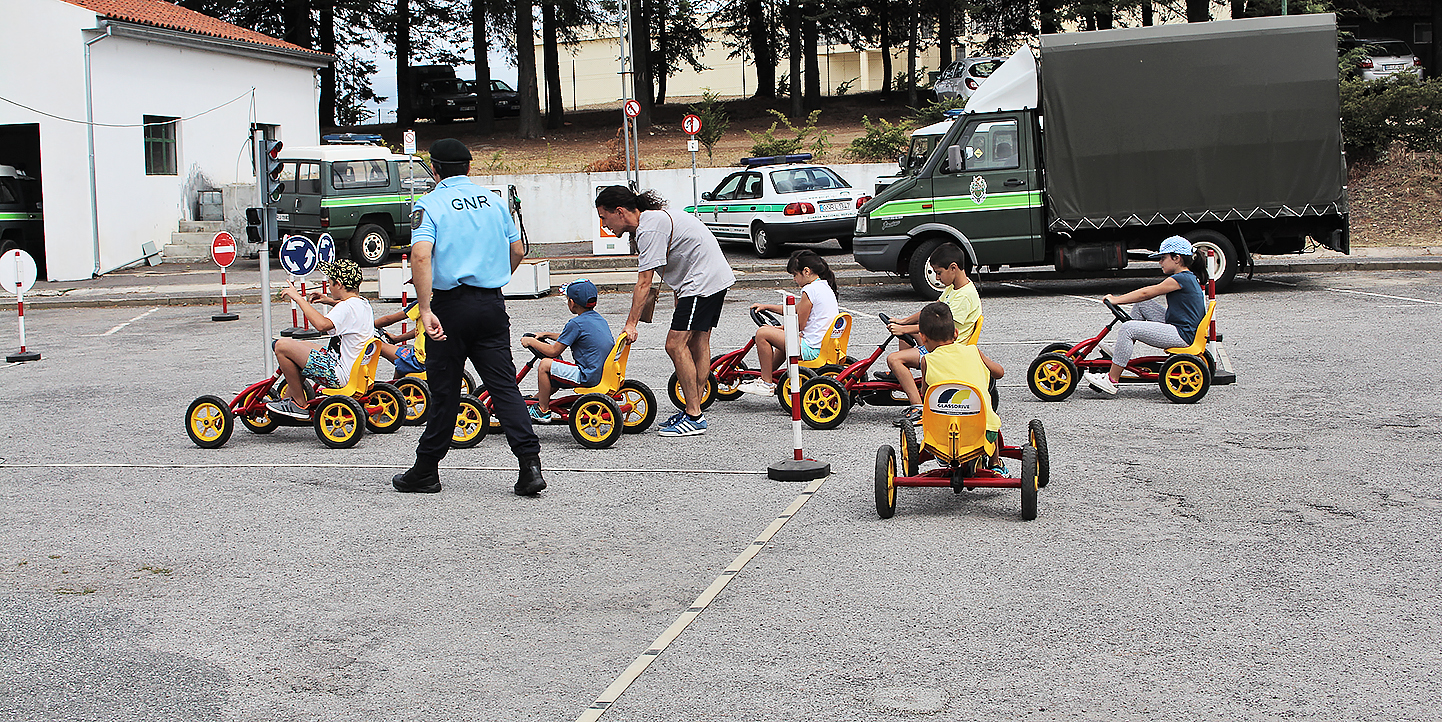 GNR de Bragança recebeu 900 crianças em dia aberto