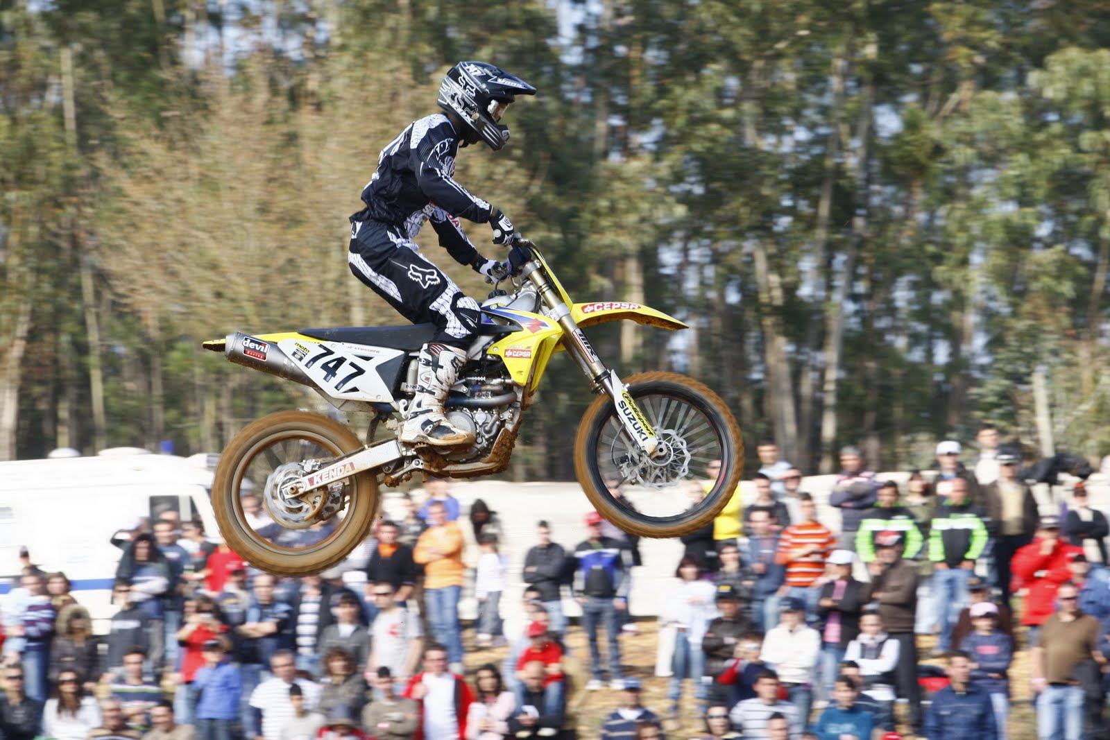 Menos público e mais acidentes é o balanço do motocross em Carrazeda de Ansiães este fim-de-semana