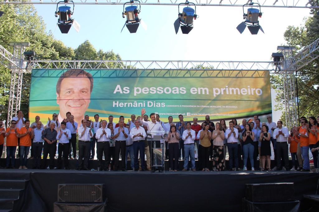 Hernâni Dias apresenta recandidatura com duas alterações na lista