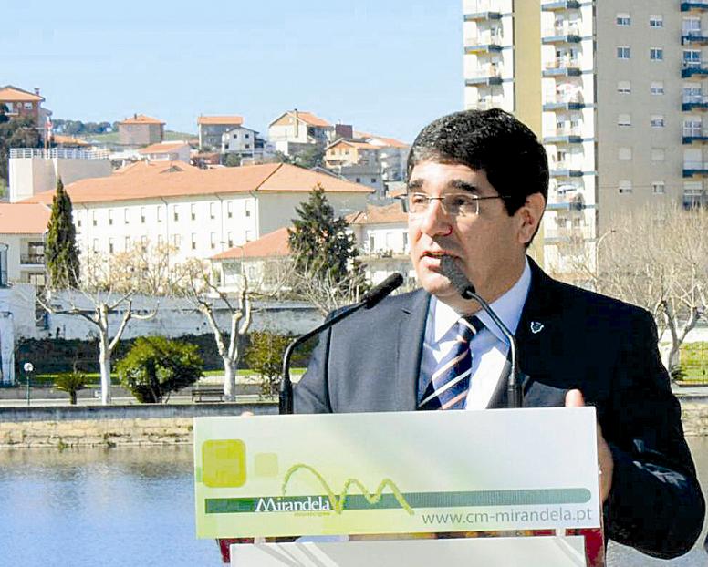 Recandidato à câmara de Mirandela, Branco não compreende atrasos do plano de mobilidade