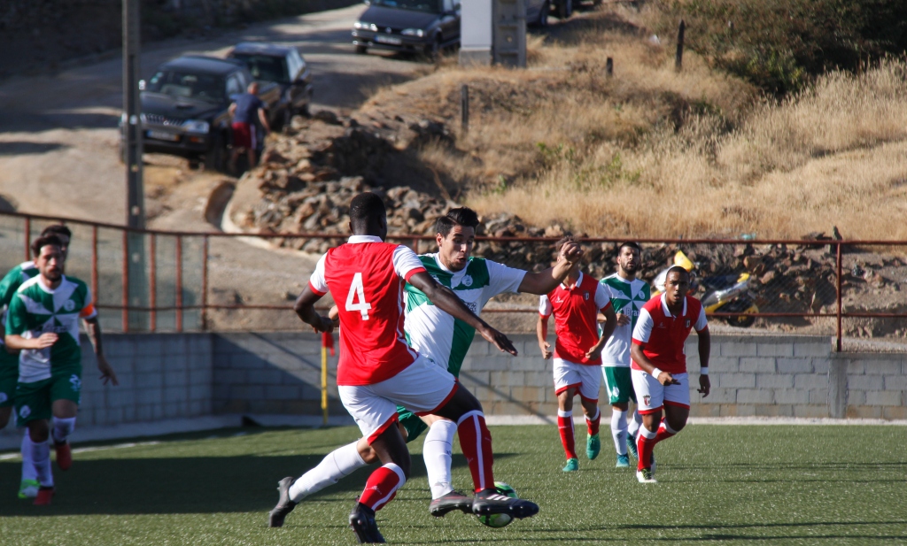 Argozelo perde (2-3) com os juniores do SC Braga na apresentação aos sócios