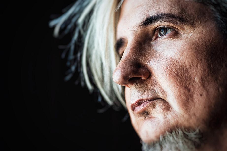 Paulo Bragança está de regresso aos concertos e aos discos
