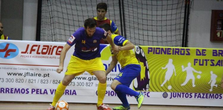 Pioneiros somam primeiro triunfo da temporada