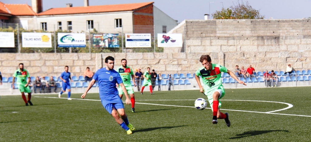 Sendim com triunfo suado no terreno do F.C. Carrazeda
