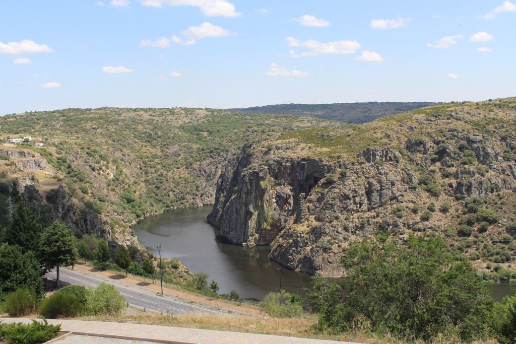 Miranda do Douro alerta para a fraca qualidade da água do Rio Douro consequente da seca