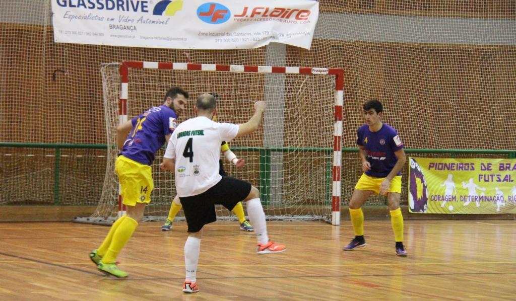 Pioneiros seguem para a 3ª eliminatória da Taça de Portugal de Futsal