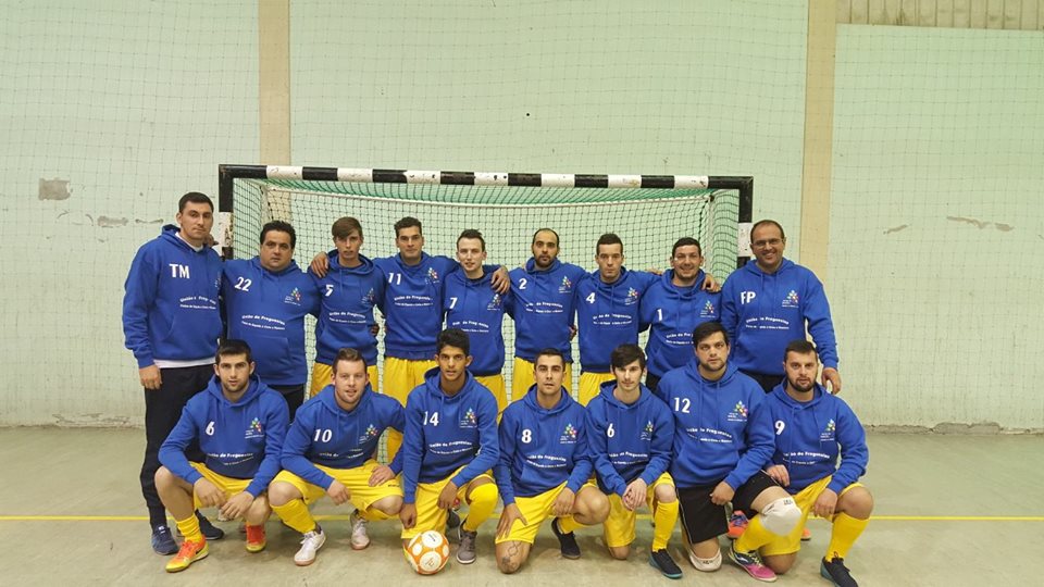 CASC Freixo recupera liderança