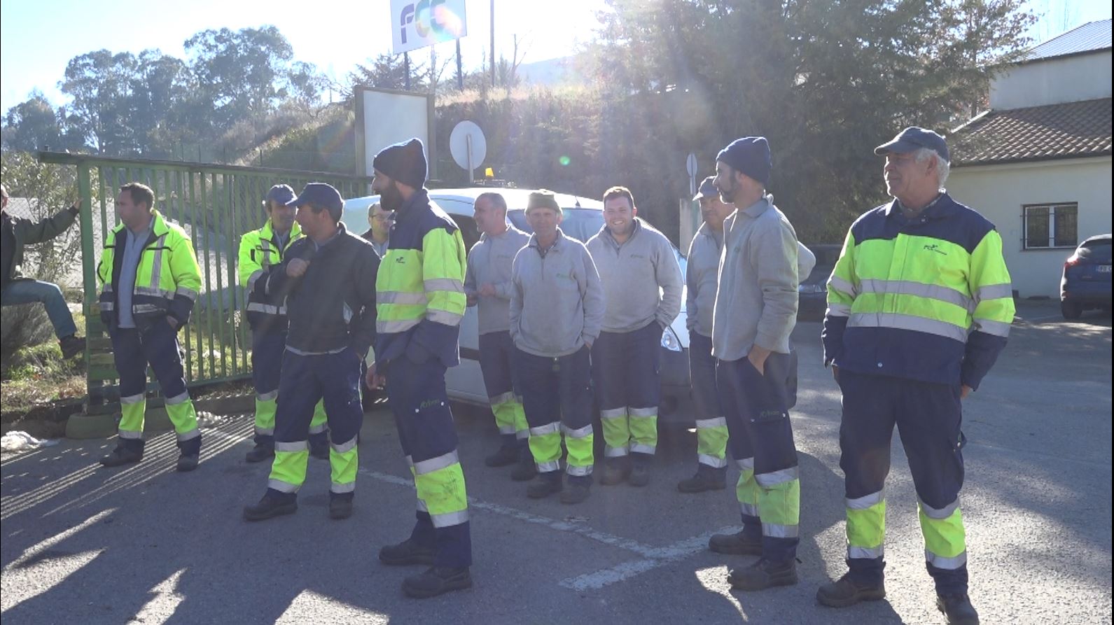 Ex-trabalhadores da recolha do lixo na Terra Quente continuam a luta e ponderam avançar para os tribunais