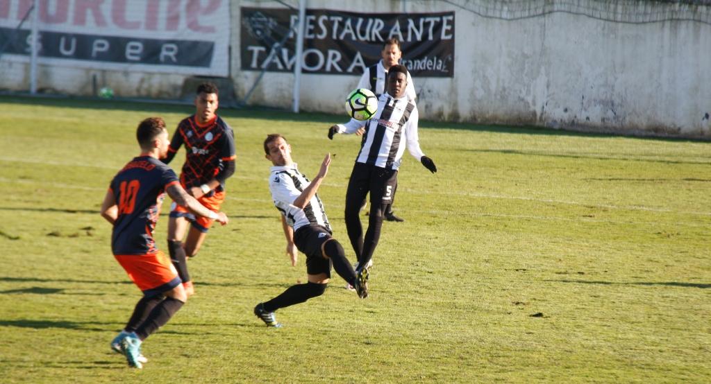 S.C.Mirandela vence (1-0) dérbi distrital