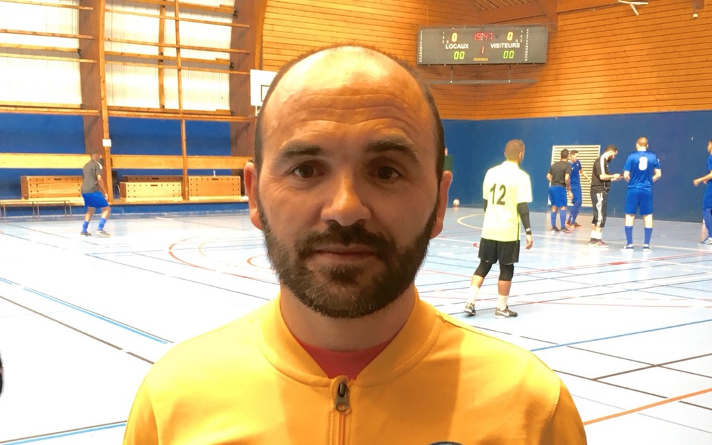 Vilaflorense assume cargo de seleccionador de futsal dos Camarões