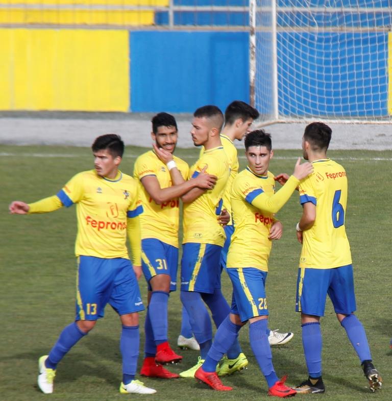 GDB dá goleada (4-0) e ganha um novo fôlego
