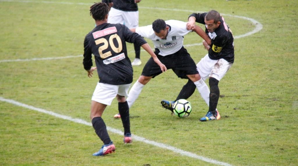 Plantel com várias opções aumenta competitividade interna e dão garantias a Rui Borges