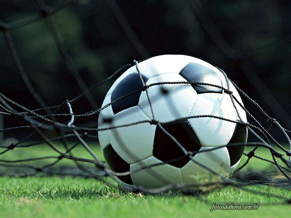 Torneio de Futebol de Rua traz a Bragança 24 equipas de traquinas e petizes