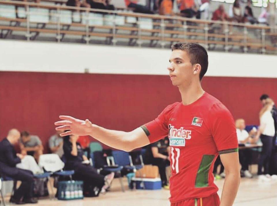 Atleta de Vimioso na Selecção Nacional sub-20 de voleibol