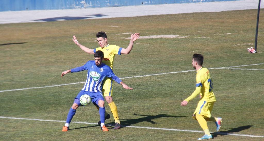 Bragança sem eficácia cede empate (1-1) caseiro