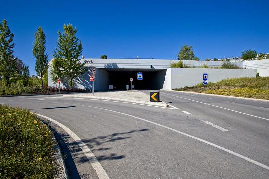 Atropelamento na passadeira à saída do túnel na Avenida Sá Carneiro em Bragança