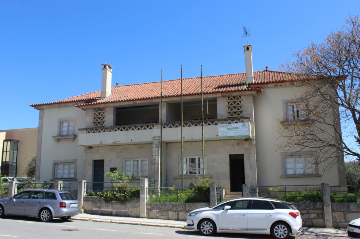 Autarquia de Macedo vai comprar as duas casas dos Magistrados da cidade