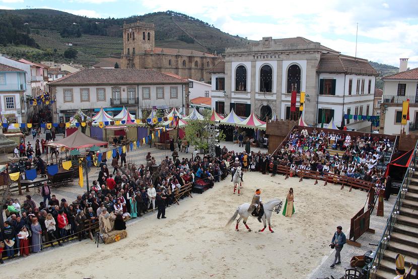 Rota do Ferro no Tempo de D. Dinis foi o tema da Feira Medieval de Torre de Moncorvo