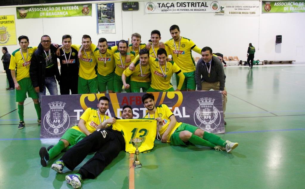 Macedense e CASC Freixo na final do play-off do Distrital de Futsal