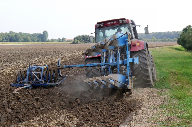 Condutores de tractor vão ser obrigados a fazer formação