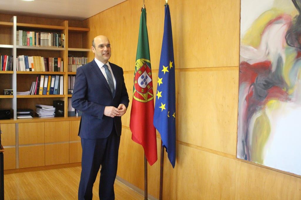 Ministro garante que 73% das medidas do programa de coesão estão concretizadas