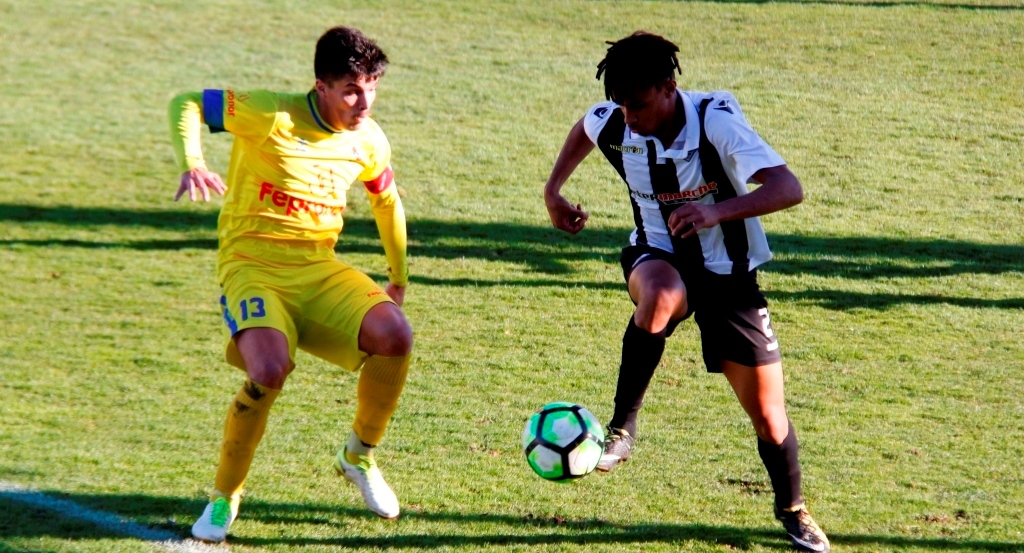Capelo renova por duas temporadas