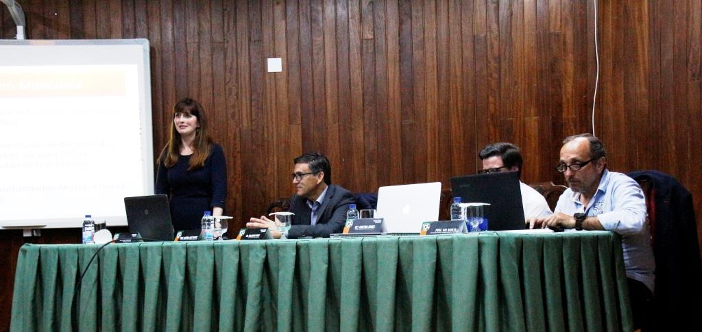 “Conduzir o processo de ensino em função das vitórias e das derrotas eu acho que é um erro estratégico”
