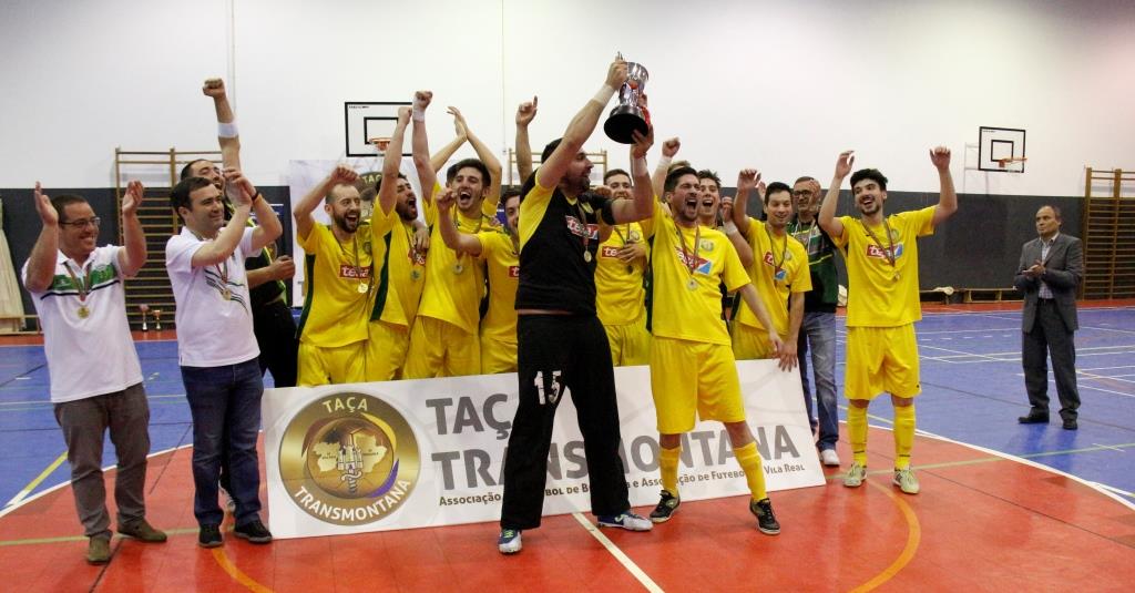 Macedense vence Taça Transmontana de Futsal e faz o triplete