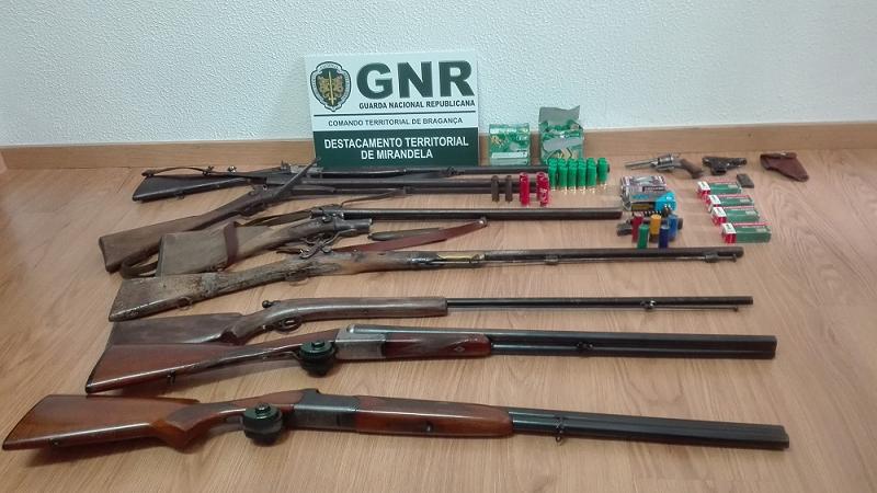 Apreendidas nove armas de fogo a suspeito de violência doméstica em Mirandela