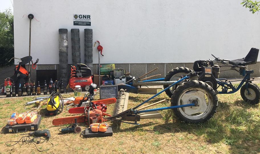 Detido em Bragança por posse de armas proibidas e recuperação de material furtado