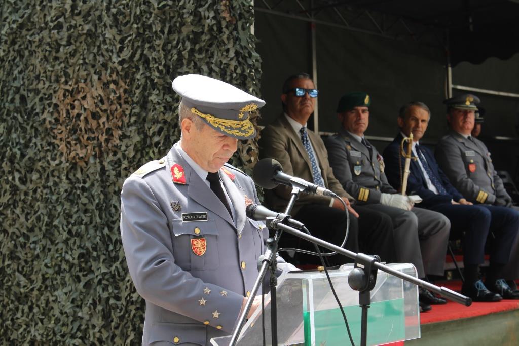 Militares da Brigada de Intervenção desfilam em Bragança