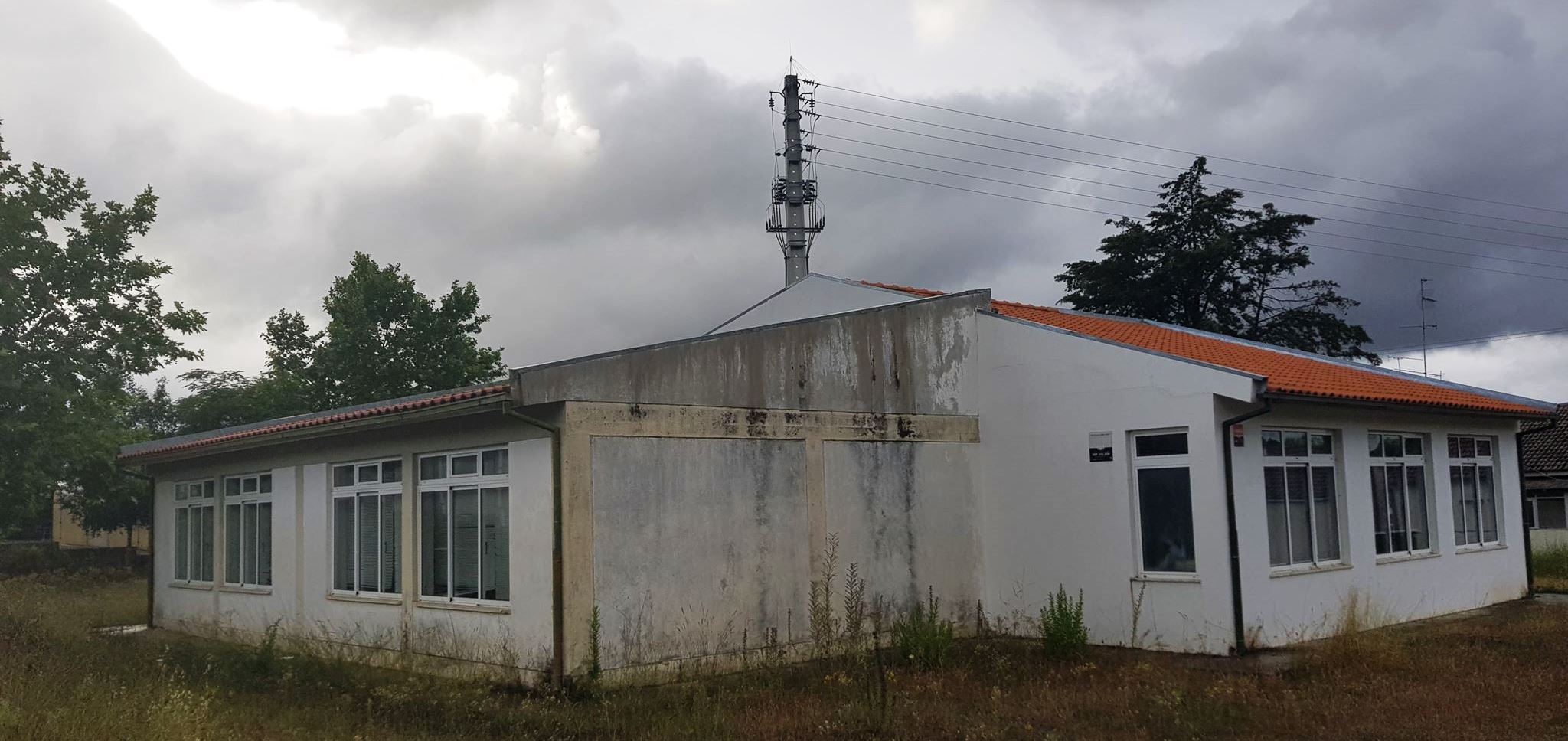 Antiga Escola Primária das Cantarias vai dar lugar à nova sede da A.F.Bragança